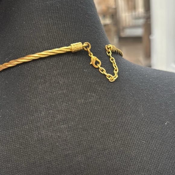 EMBELLISHED WOMEN NECKLACE - Picture 8 of 17